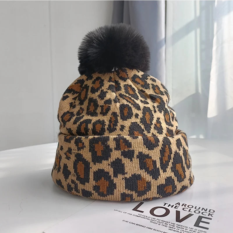 Trendy New Autumn & Leopard Print Bobble Hat