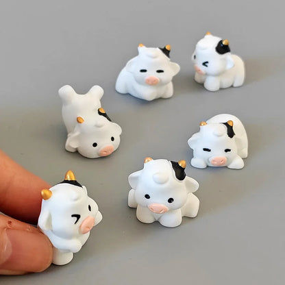 6 pcs Luminous Cartoon Cow Figurine, Glow in the Dark Accessories