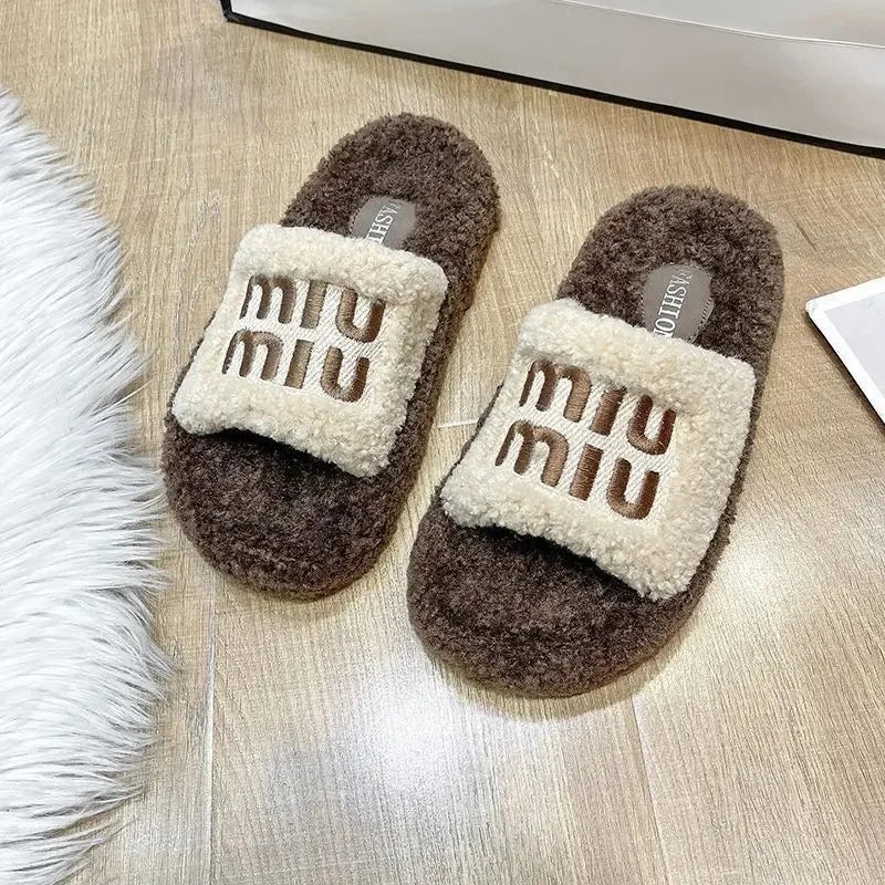 Leopard Print Slippers With Thick And Comforting Sole