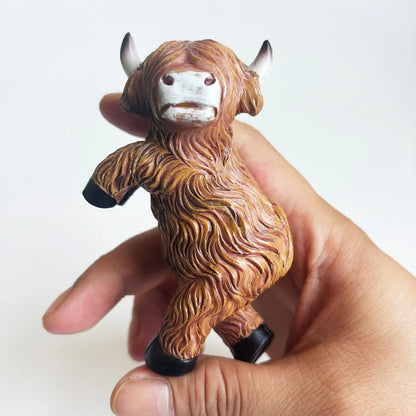 Highland Cow Figurine Statue Home Decoration