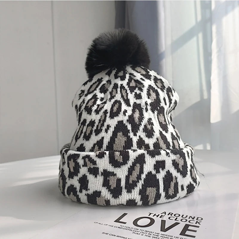 Trendy New Autumn & Leopard Print Bobble Hat