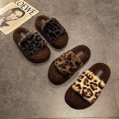 Leopard Print Slippers With Thick And Comforting Sole